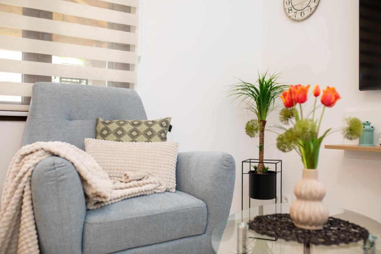 Apartman "Ela" Njivice Extérieur photo