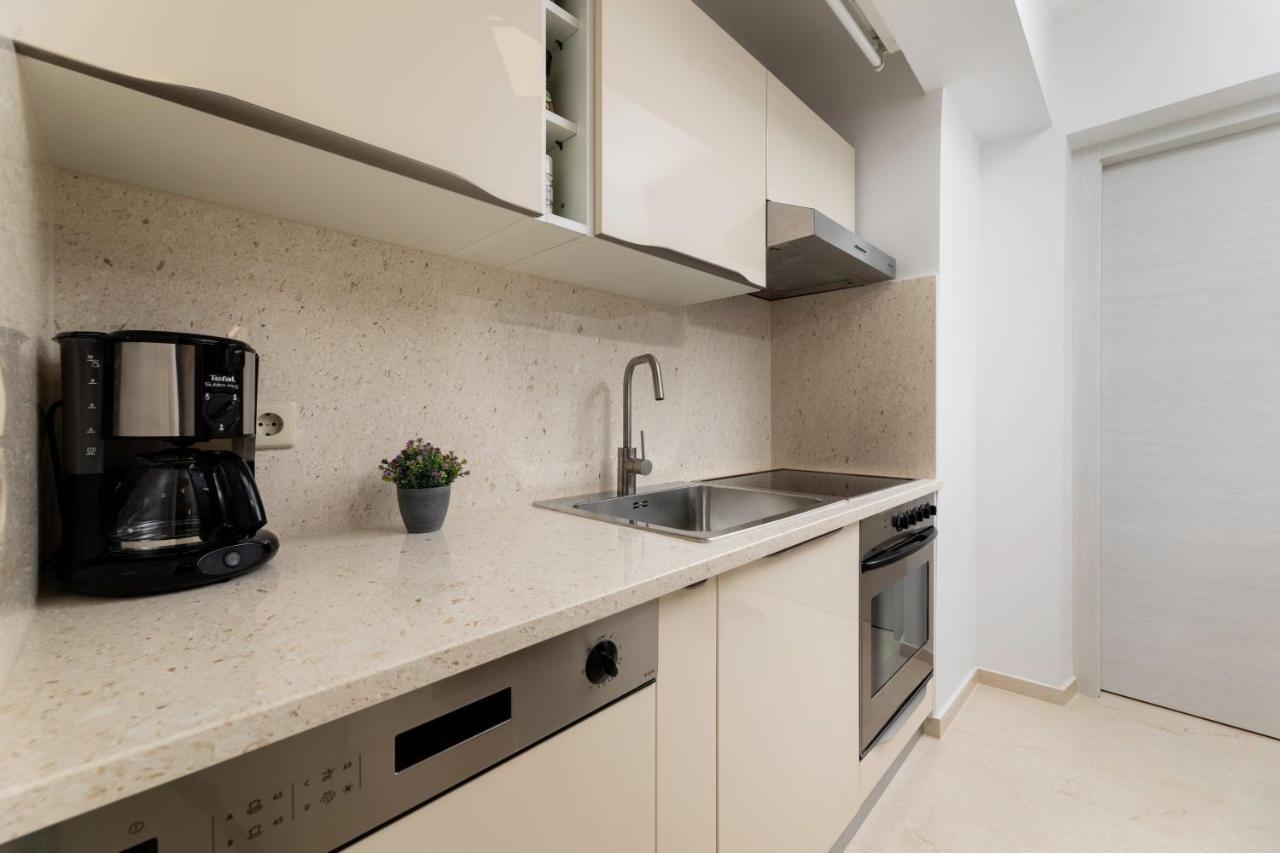 Apartman "Ela" Njivice Extérieur photo